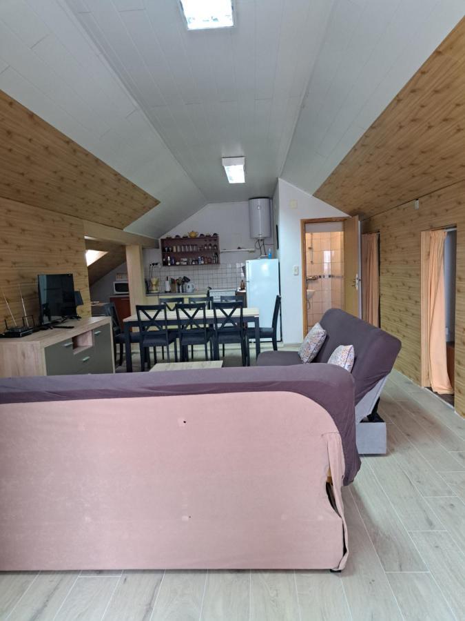 Apartments Corana Kaštela Eksteriør billede